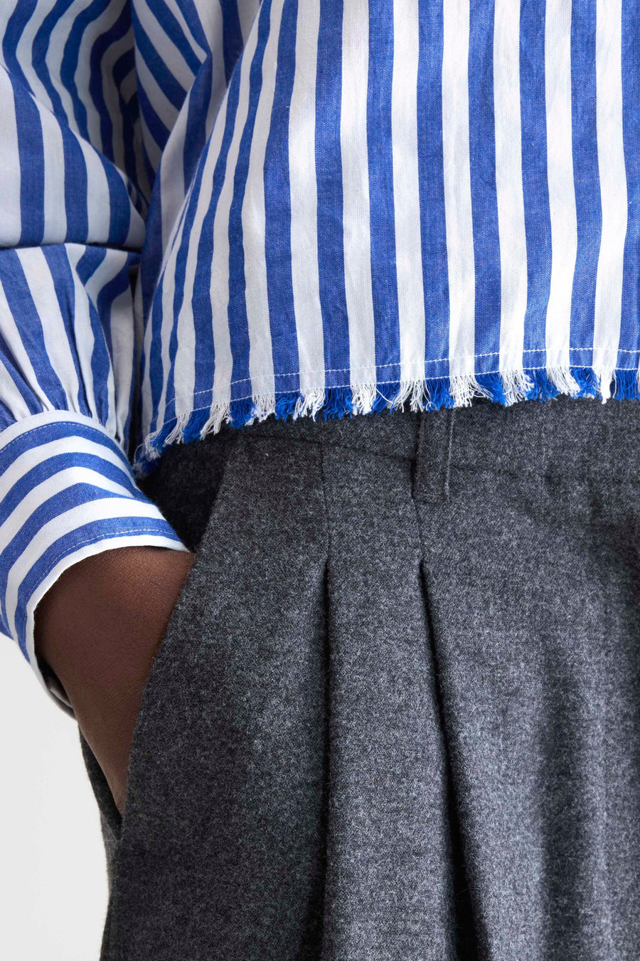 Bw252113 P1841 Dom P1841 Anthracite