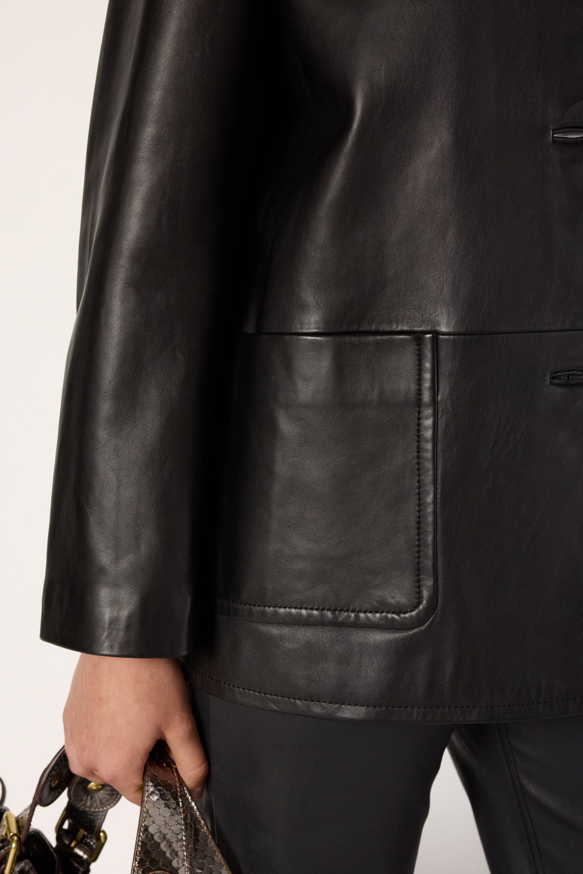 Leather Garment Neva Dcy07c008 Black