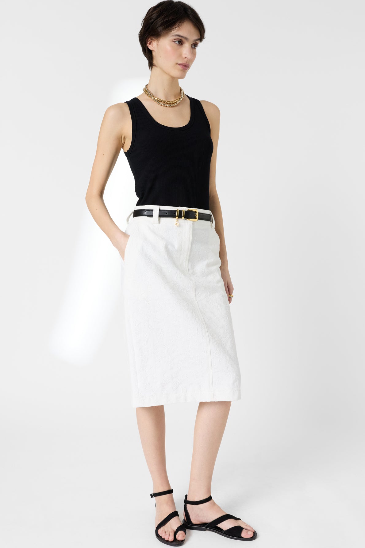 Women's Tailored Straight Skirt Jacquard Fabric - White