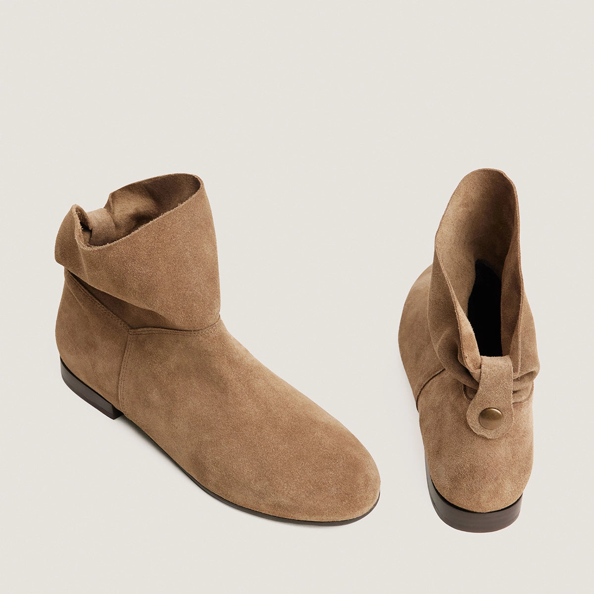 JONAK-PLUTON CROUTE-TAUPE_04.jpg
