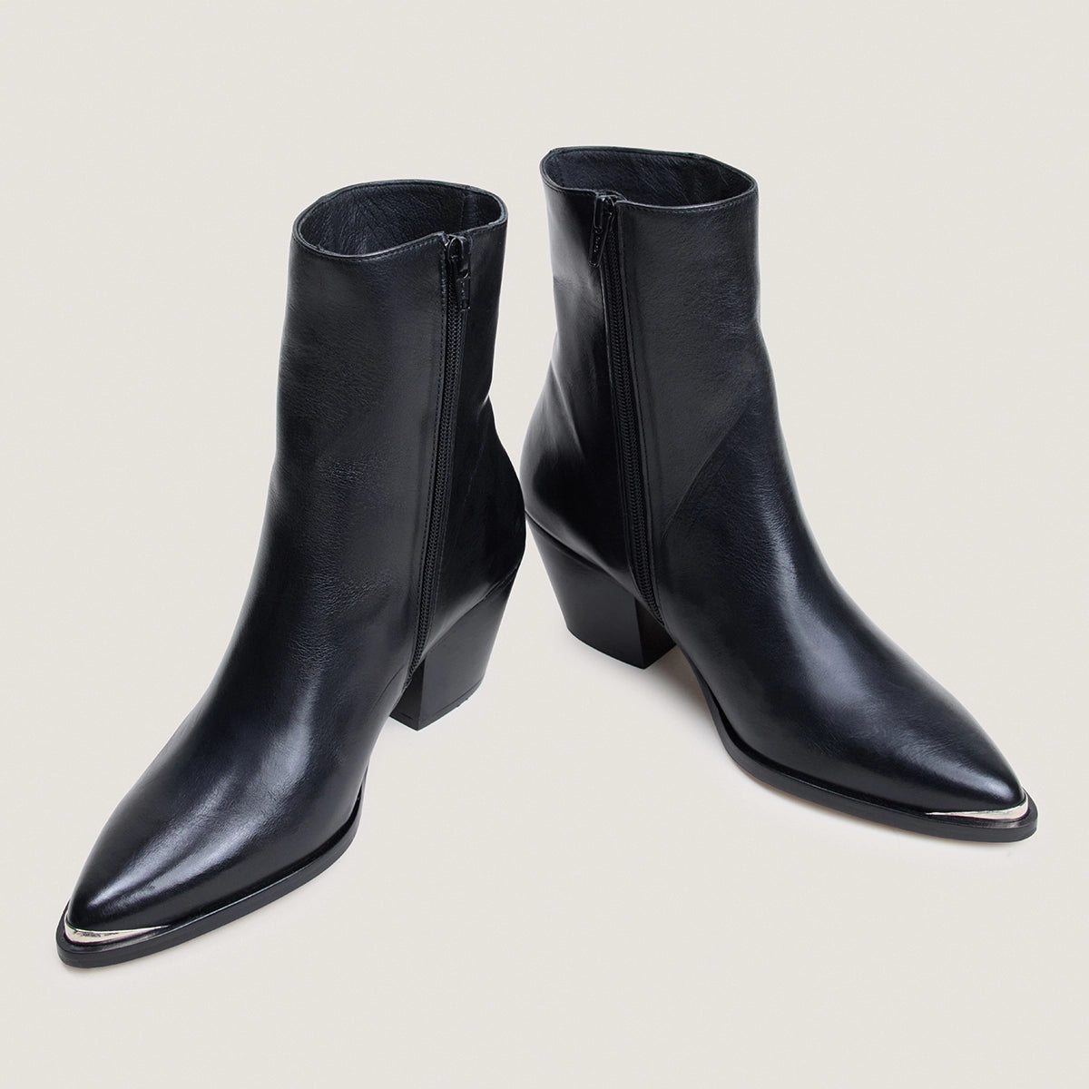 JONAK-PRUDENCE CUIR-NOIR_04.jpg