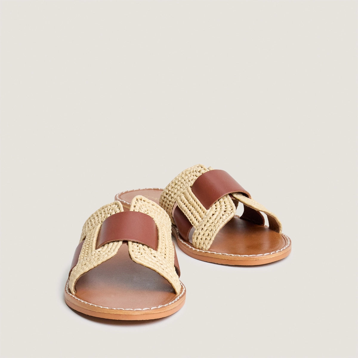 JONAK-WILOU RAPHIA_CUIR-BEIGE_COGNAC_04.jpg
