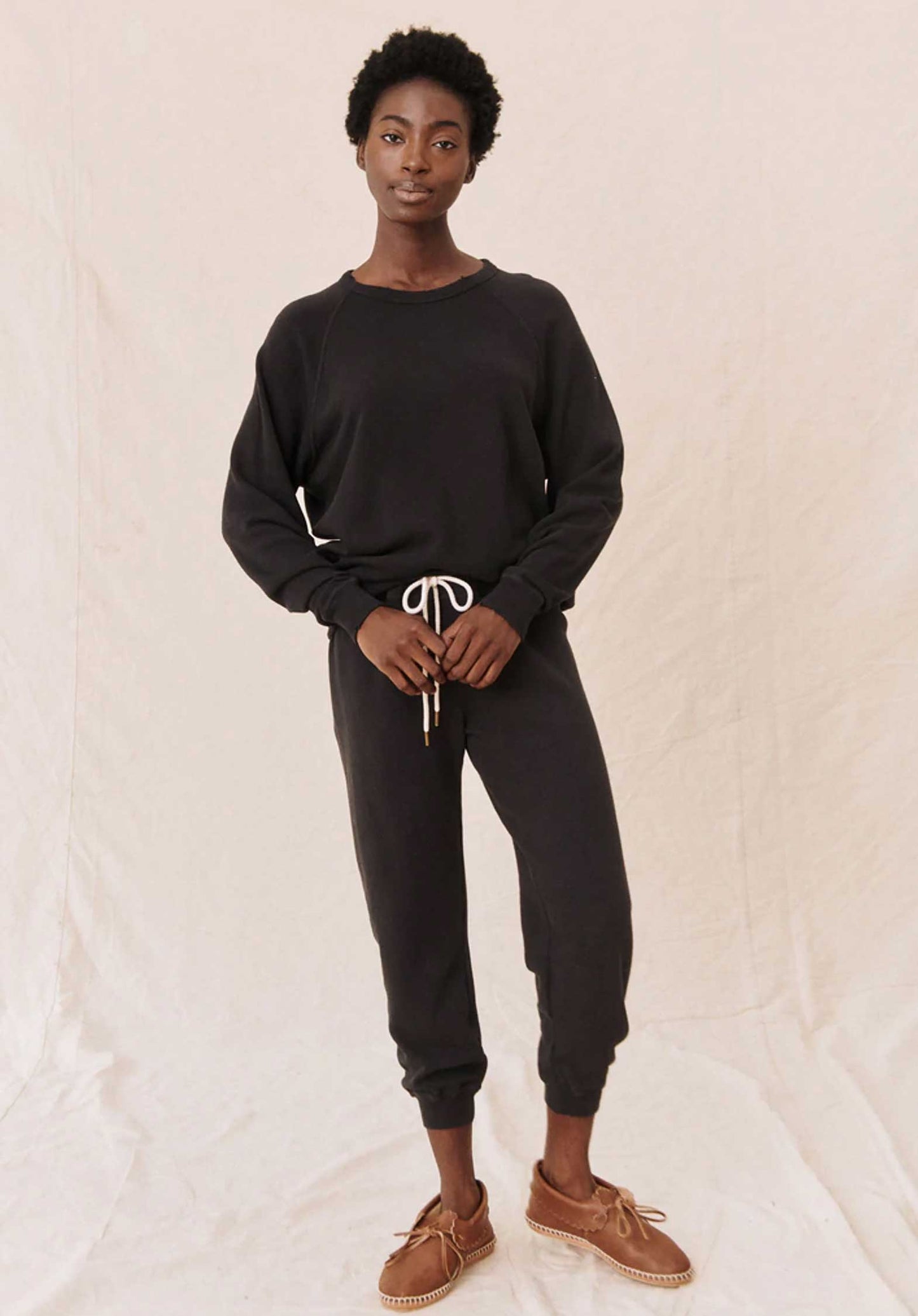 Pants B590085 Almost-Black