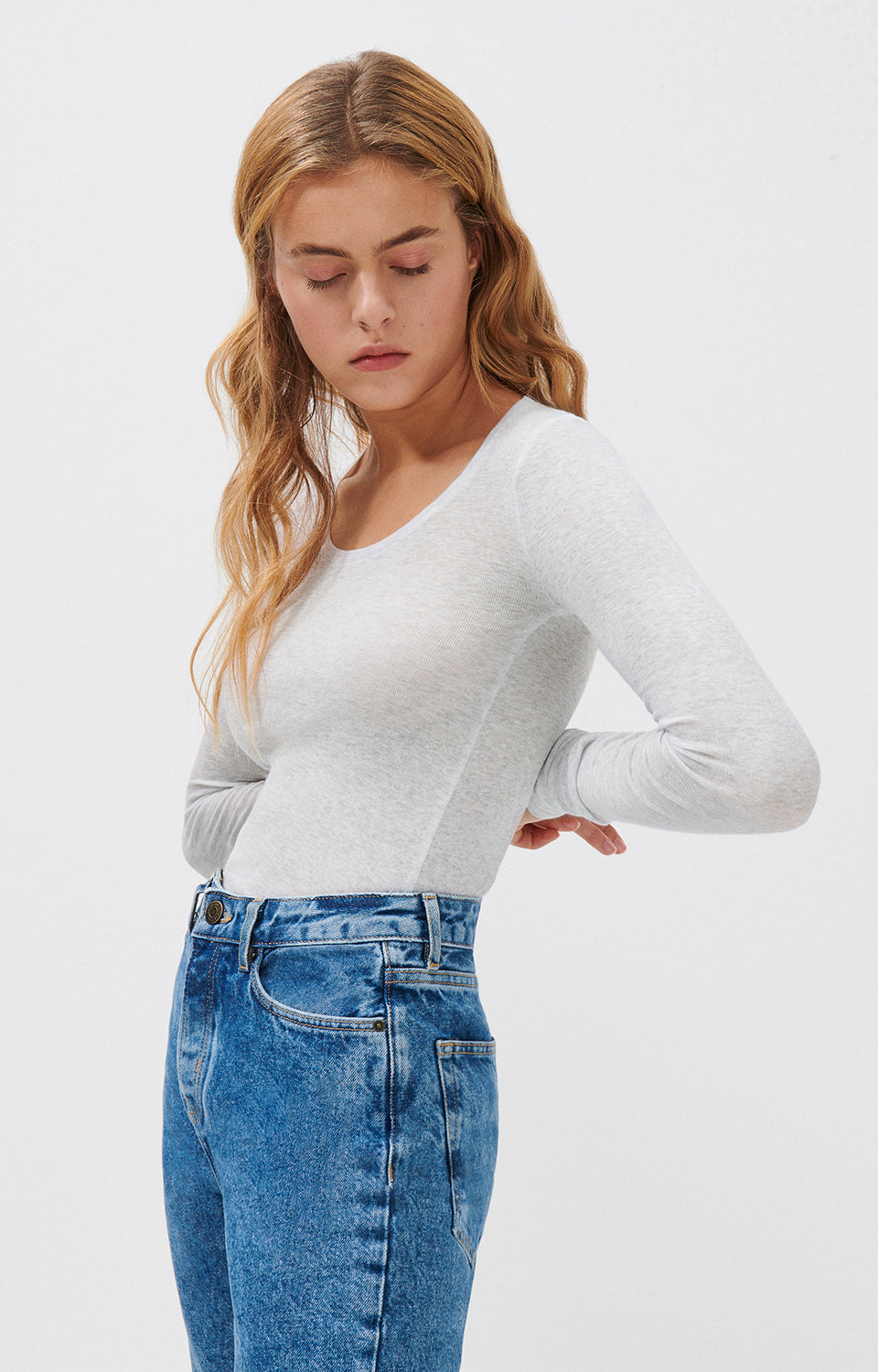 'Massachusetts' Supima Cotton Long-Sleeved T-shirt Gris-Chine - RUE MADAME | BOUTIQUE PARISIENNE