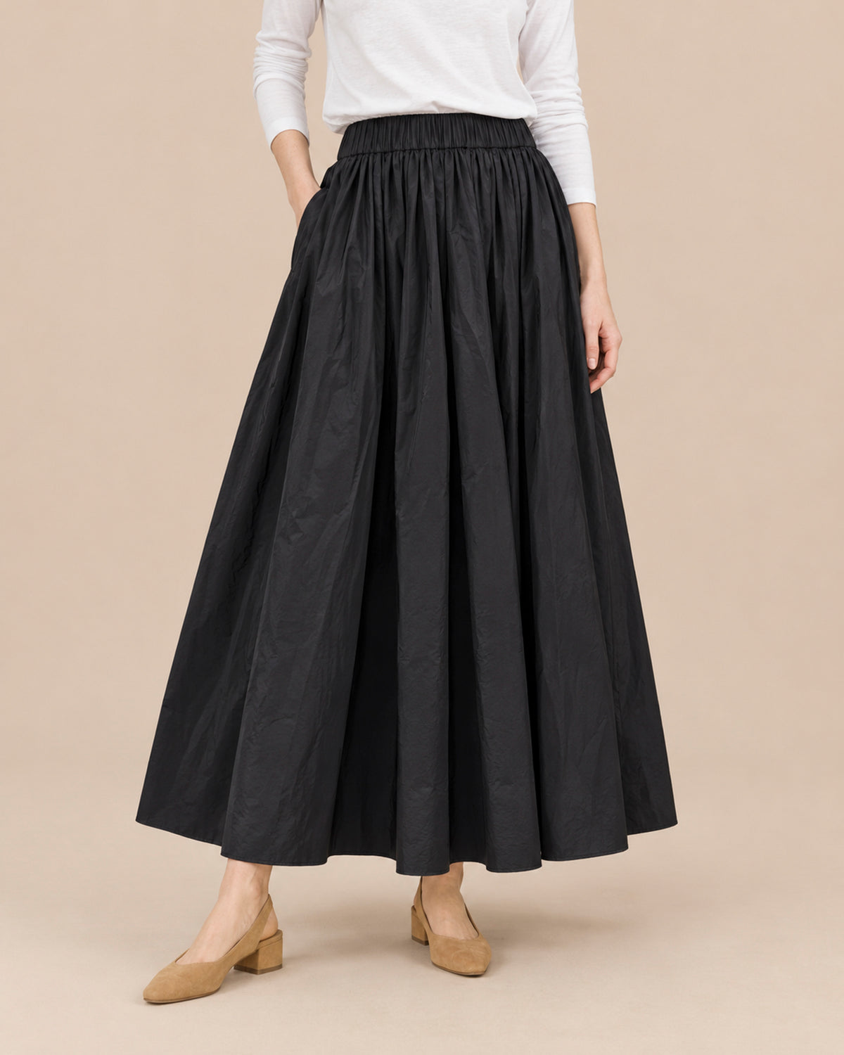 715 441 948-COAL BLACK_4 copy.JPG