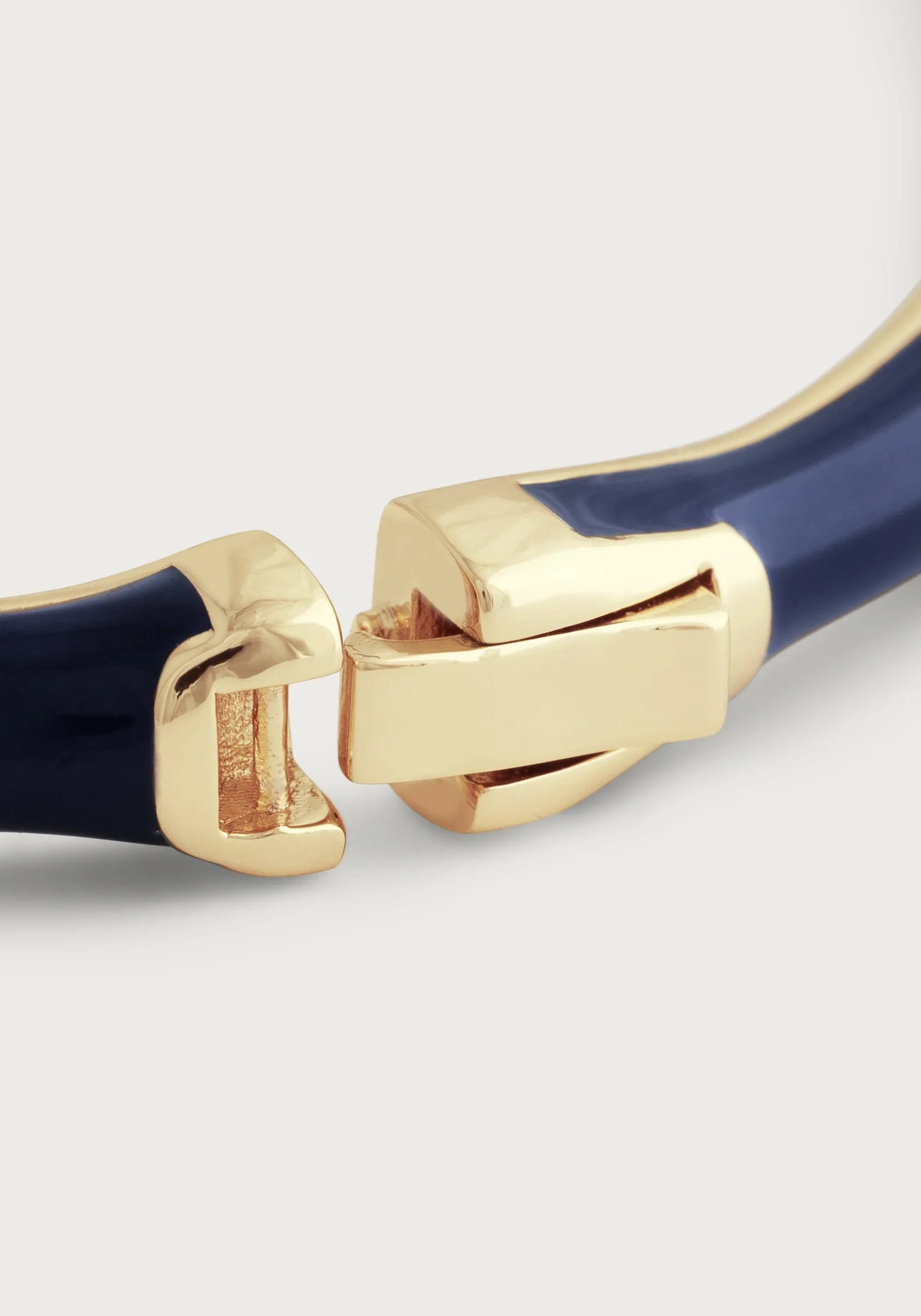 Bangle Bamboo E Hin Ban Atlantic-Navy-Blue