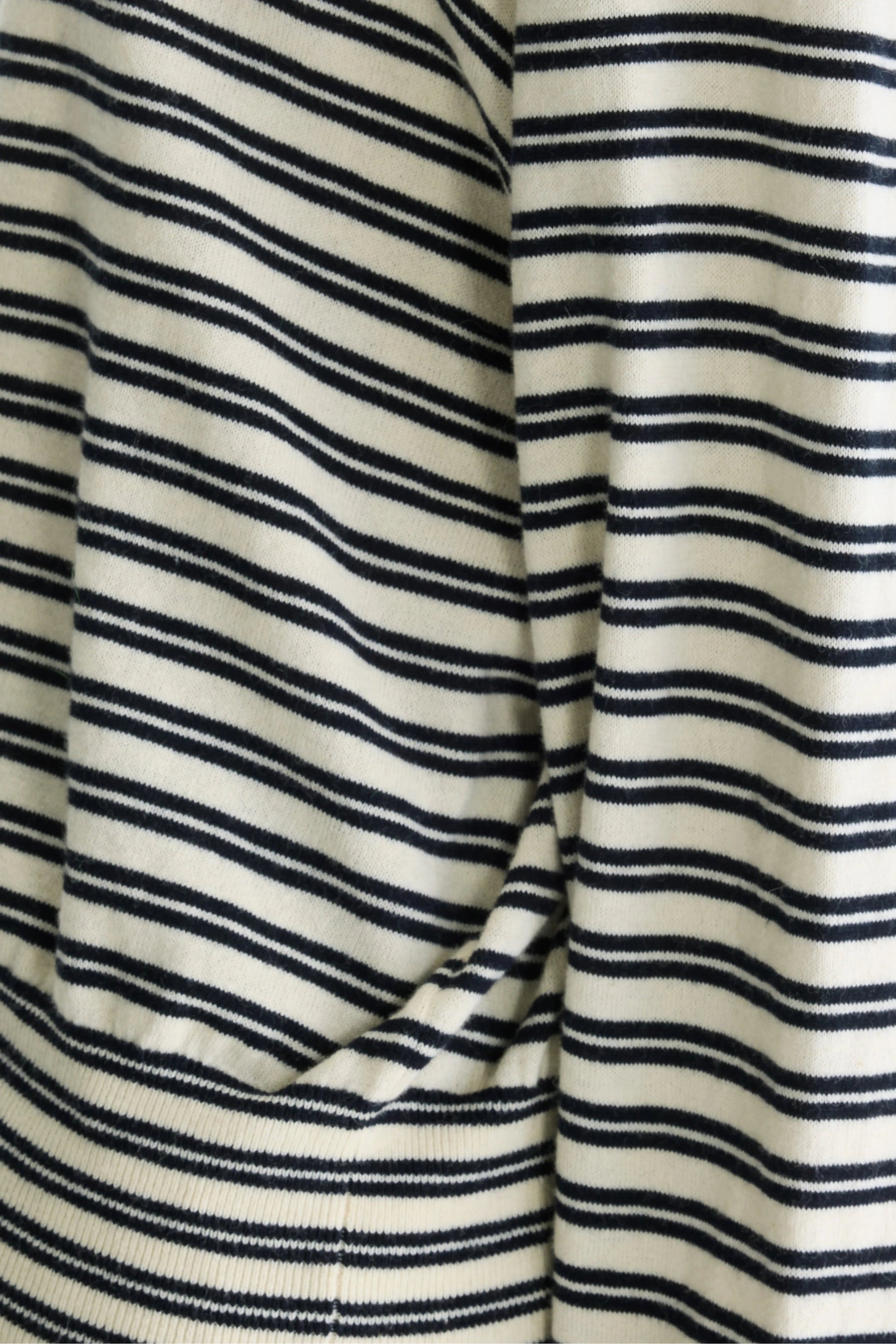 BELLEROSE-187 GERHI K1008S-STRIPE A_05.jpg