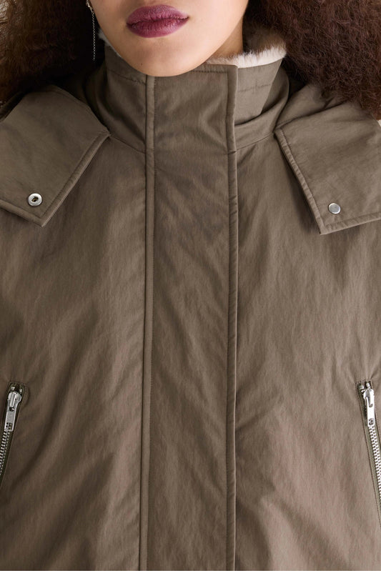 BELLEROSE-187 HERNA F62 P1133-TARMAC_04.jpg