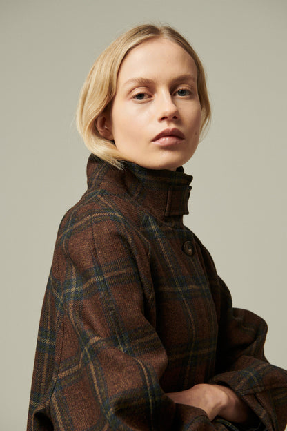 BELLE PIECE-502 AVEDON-TE-CHATAIGNE_03.jpg