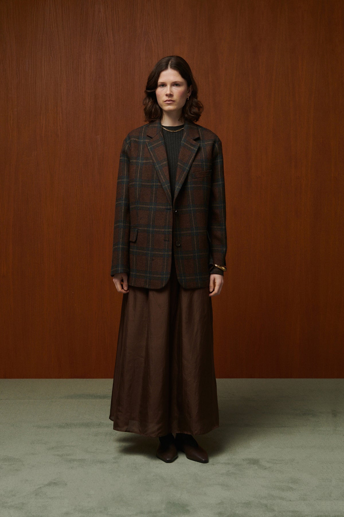 BELLE PIECE-502 CLAUDE-SH-WOOD_01.jpg