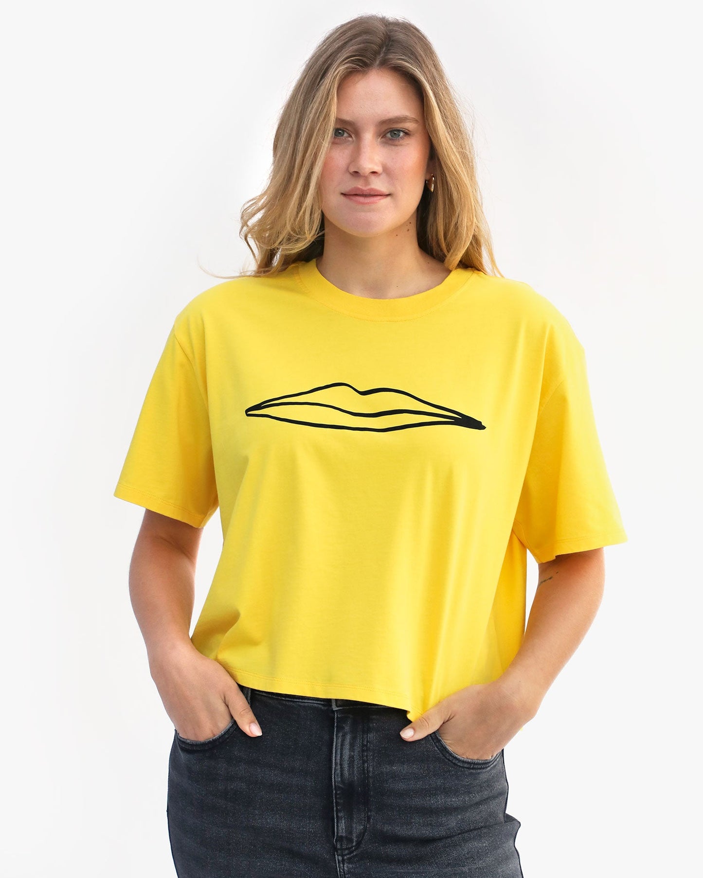 Clare V. Women's 100% Cotton Le Carré Graphic T-Shirt -  Surrealisme Lips Bright-Yellow