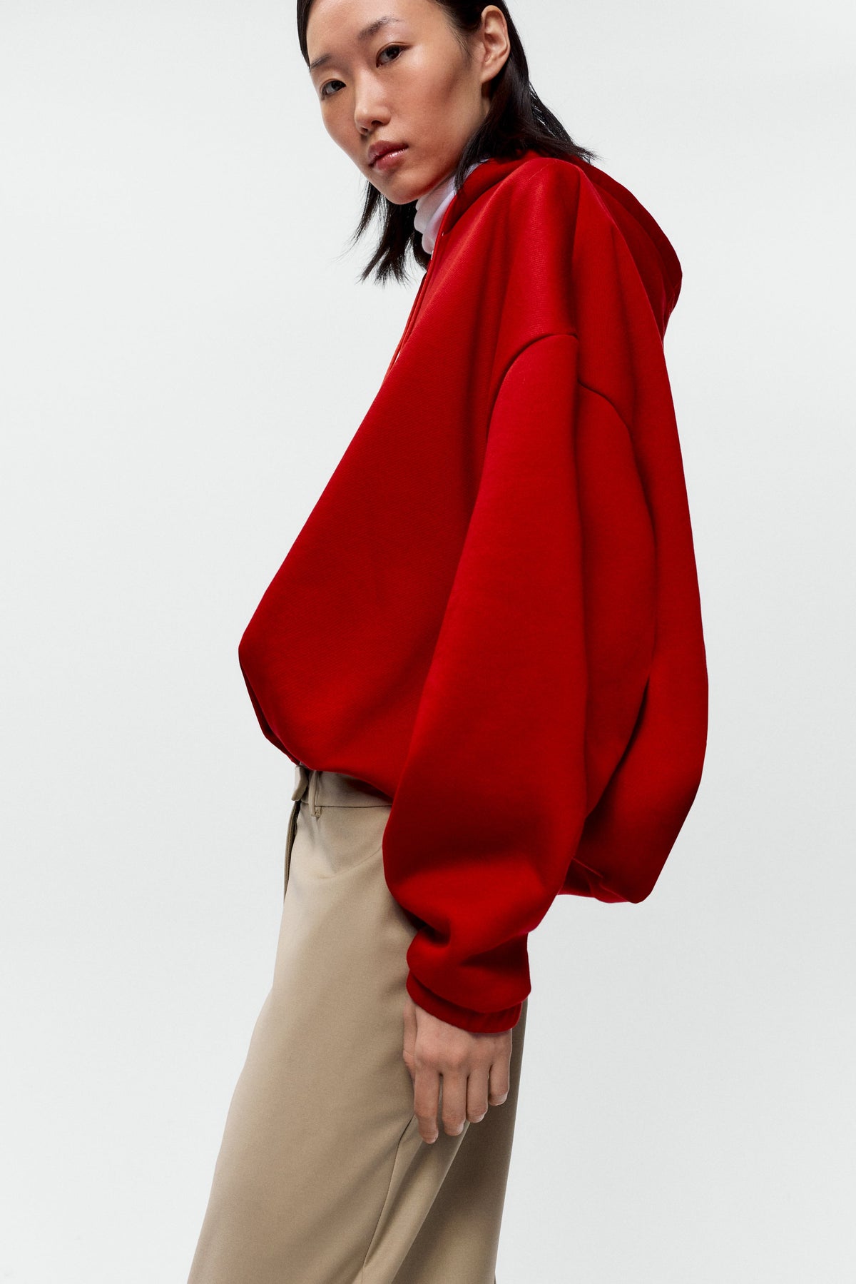 CORDERA-745 BALLOON HOODIE-RED_03.jpg