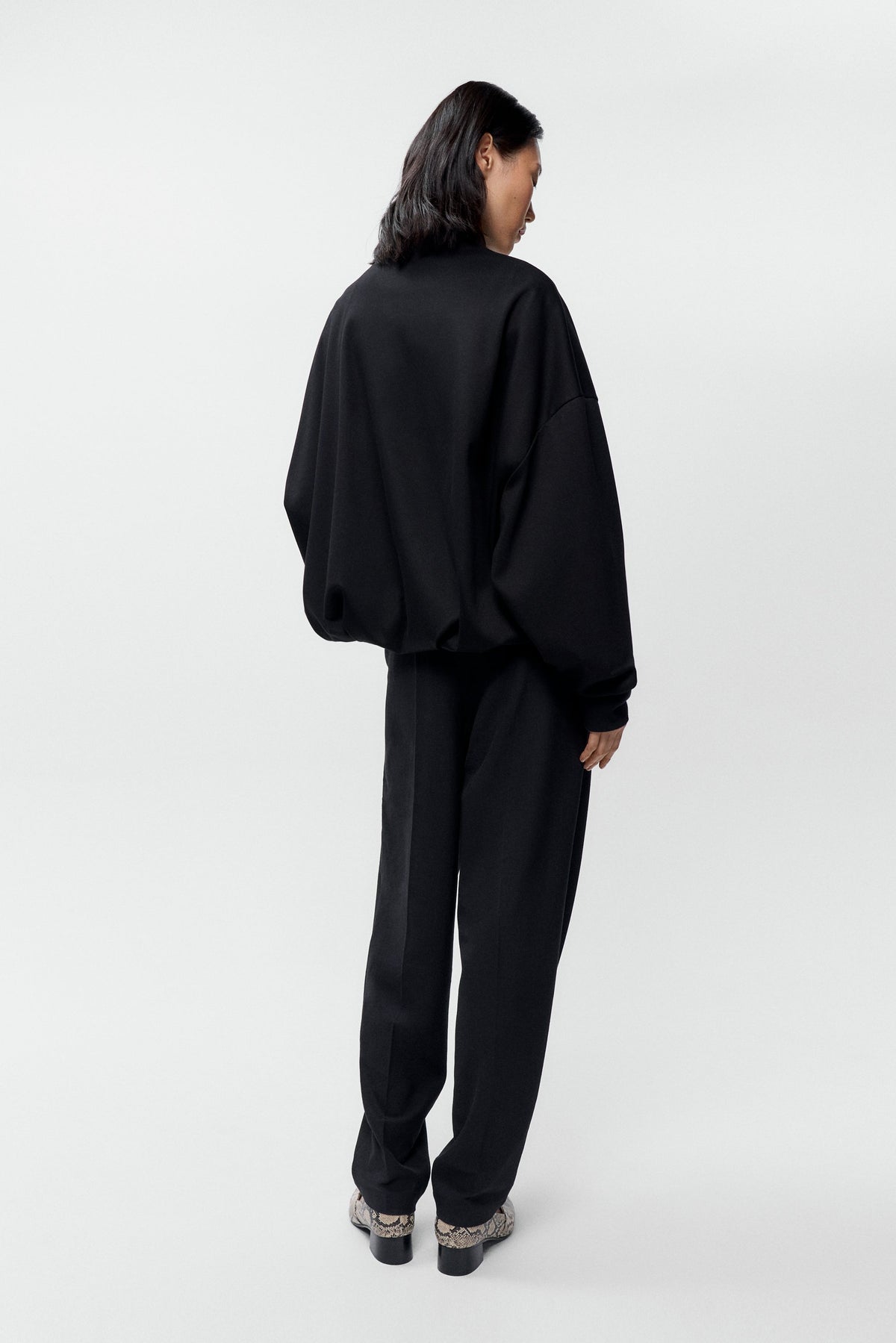 CORDERA-745 BALLOON QTR ZIP-BLACK_04.jpg