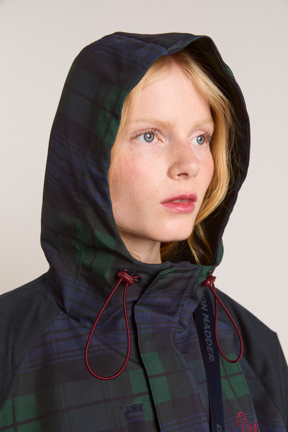 DAMSON MADDER-666 LIU RAINCOAT-NAVY_02.png