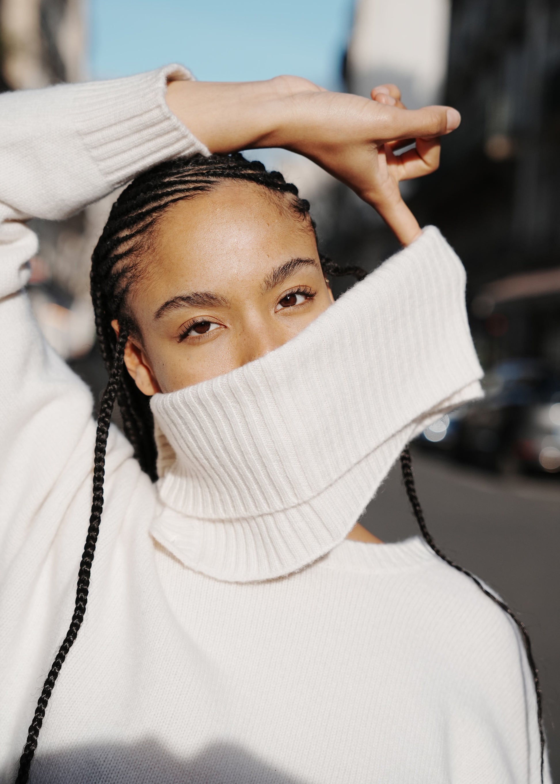 DCV CASHMERE-699 FLORIE CREW NECK-CREAM_01.jpg