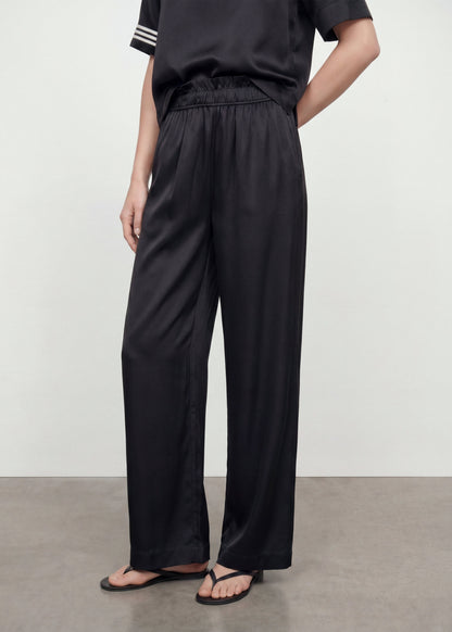 DCV CASHMERE-699 NERINA PANT-BLACK_02.jpg