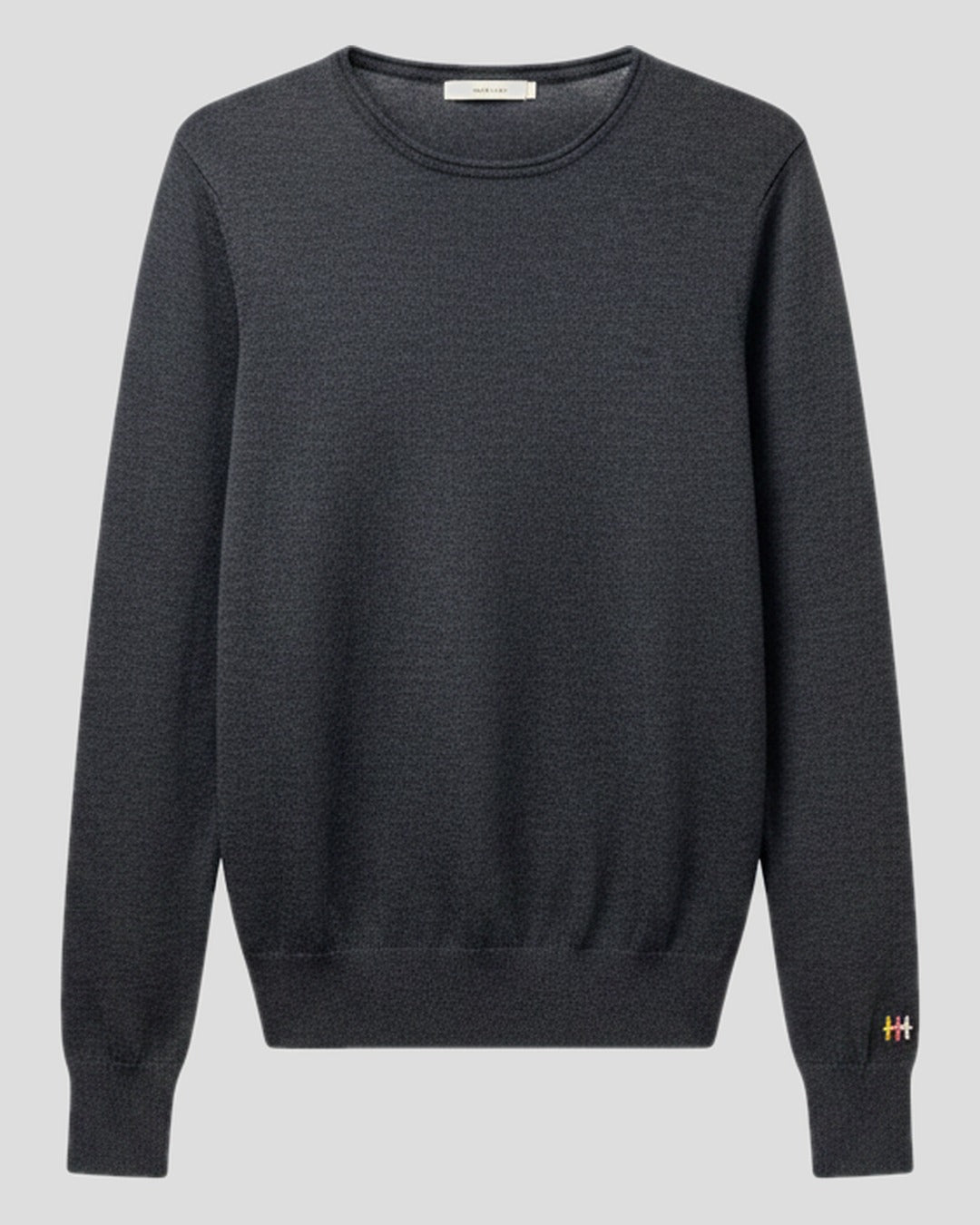 DCV CASHMERE-699 SHELLEY VNECK SW-CHARCOAL_01.jpg
