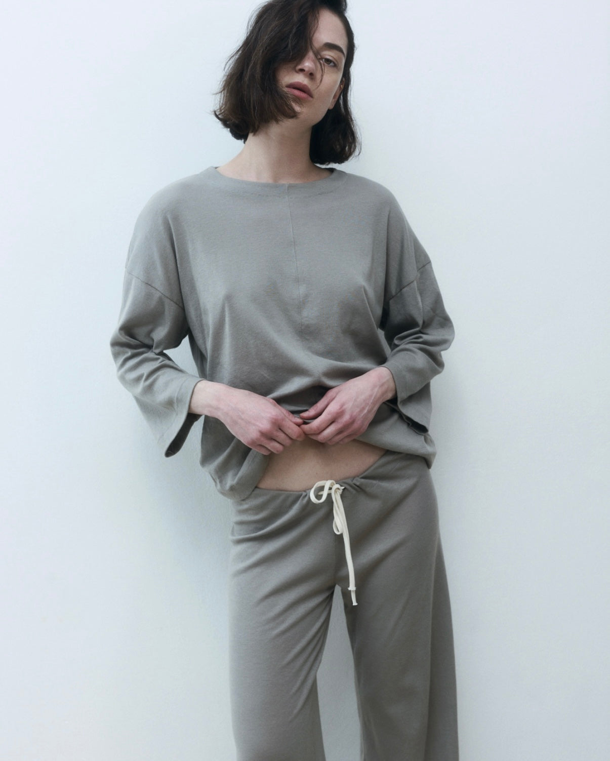 DE BASE-717 ADA-CHELSEA GREY_02.jpg