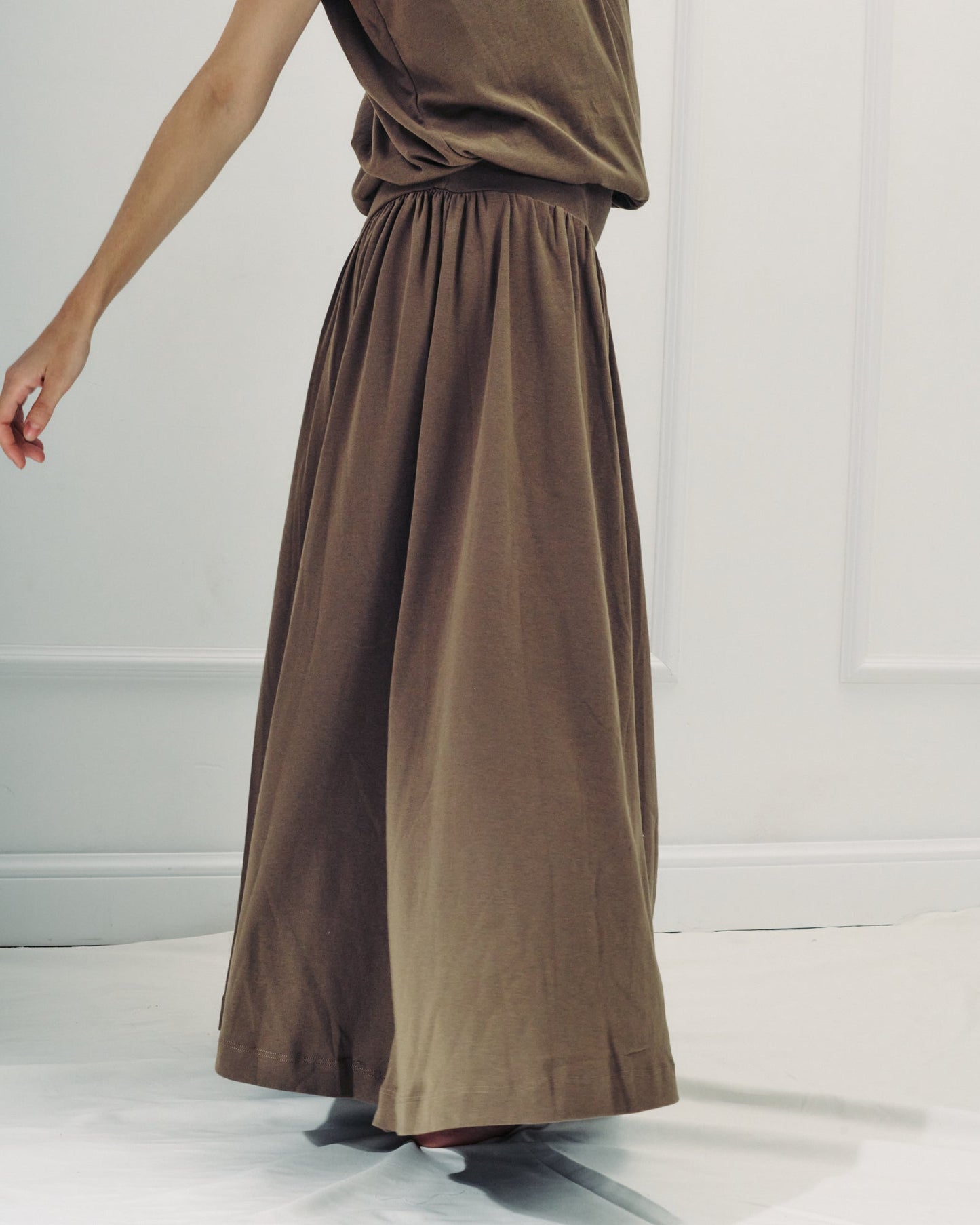 DE BASE-717 DONNA-CHOCOLATE_08.jpg