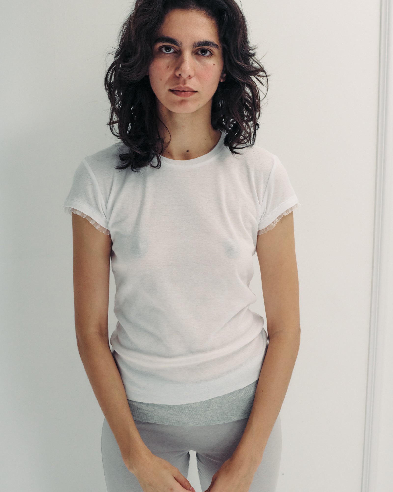 DE BASE-717 POLY-WHITE_01.jpg