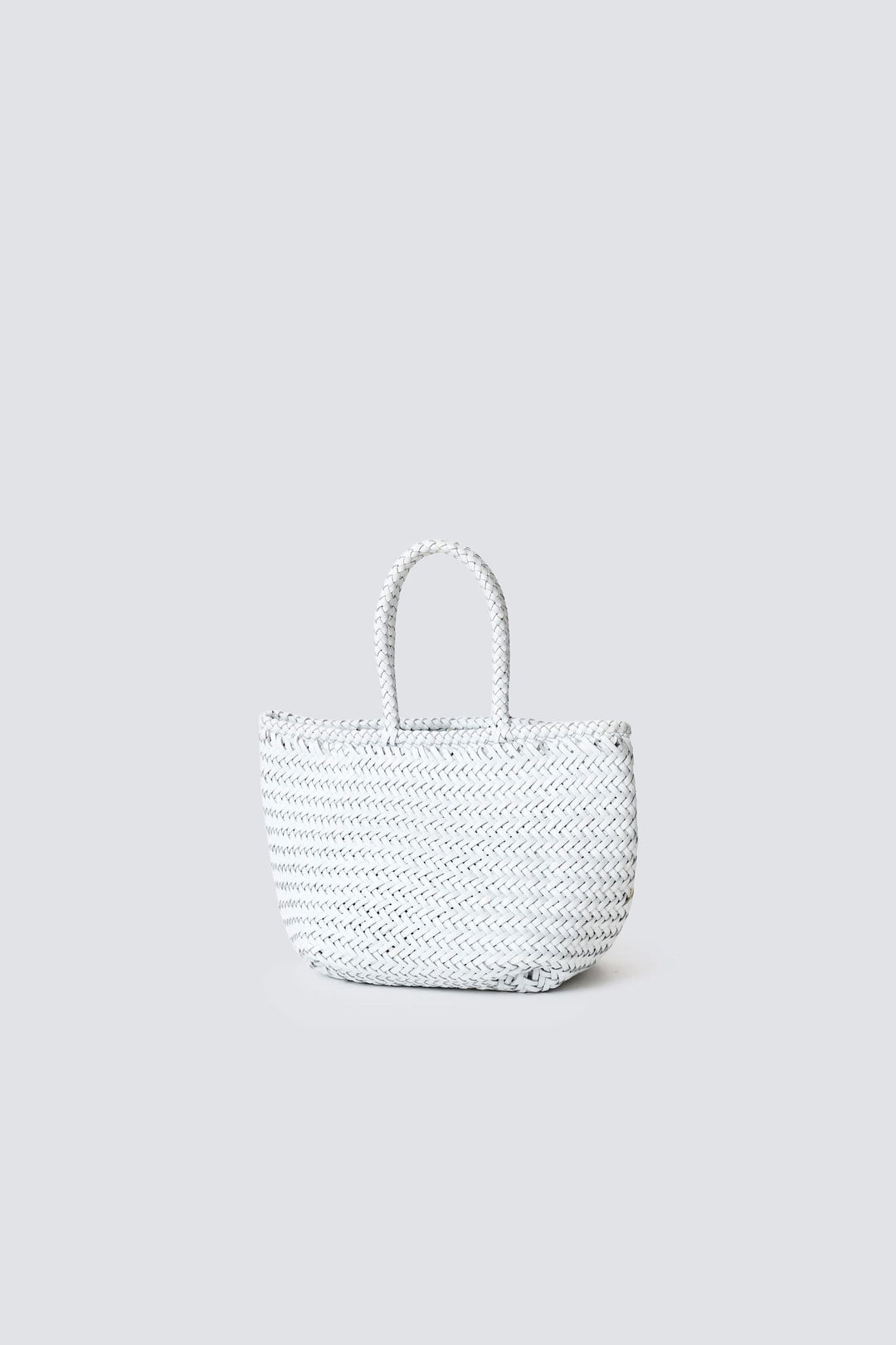 DRAGON-610 GRACE BASKET SMA-WHITE_04.jpg