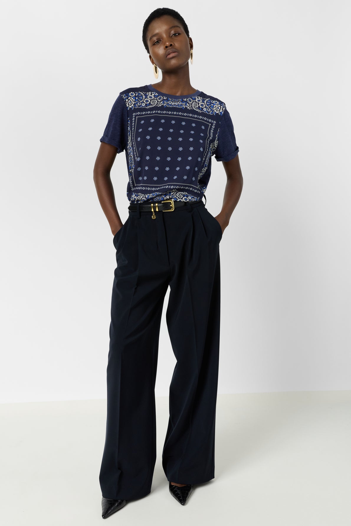 Women's T-Shirt Lightweight Fluid Front Print Jersey Knit - Navy