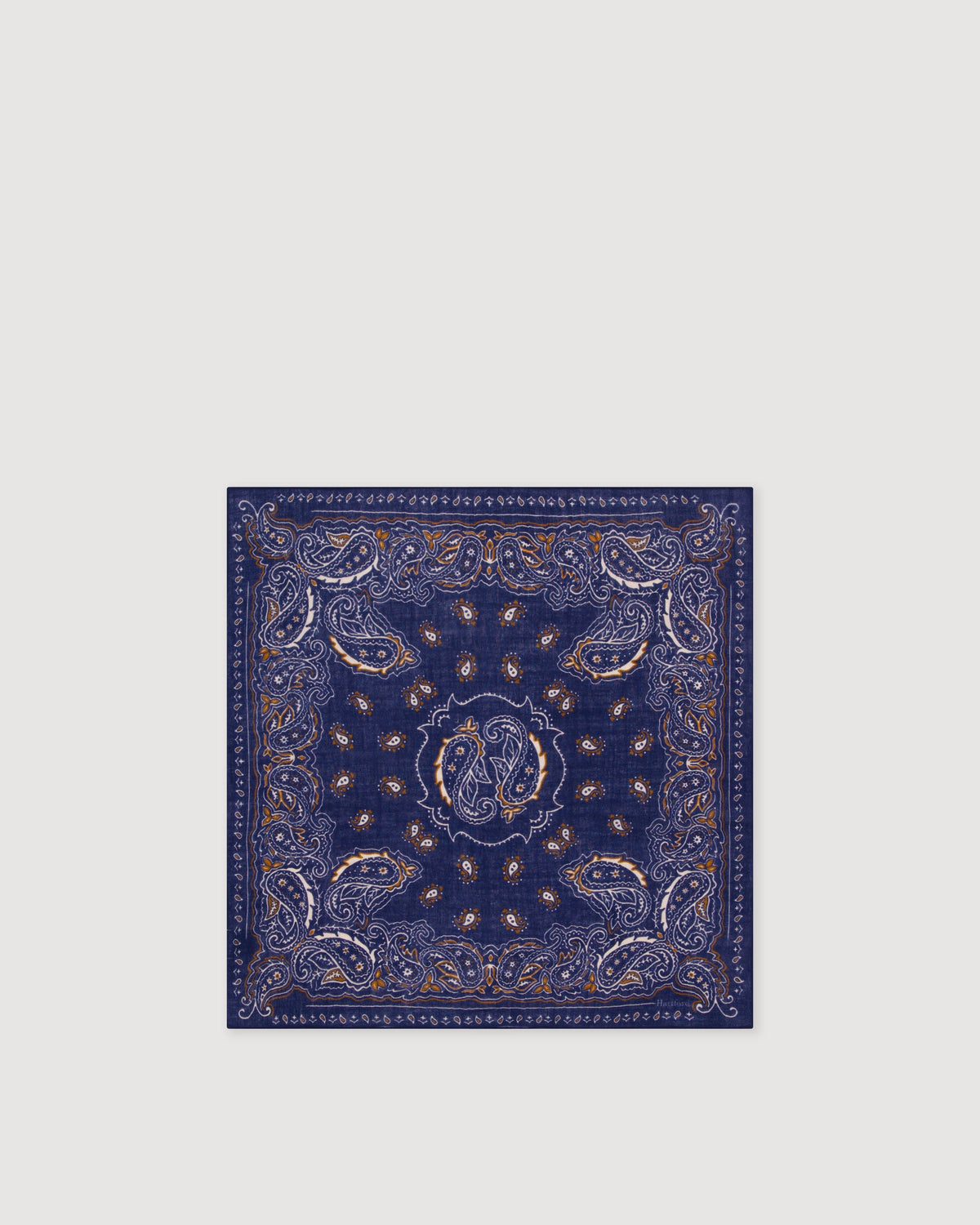 HARTFORD-117 BANDANA PAISLEY BGDA713-01 NAVY_05.jpg