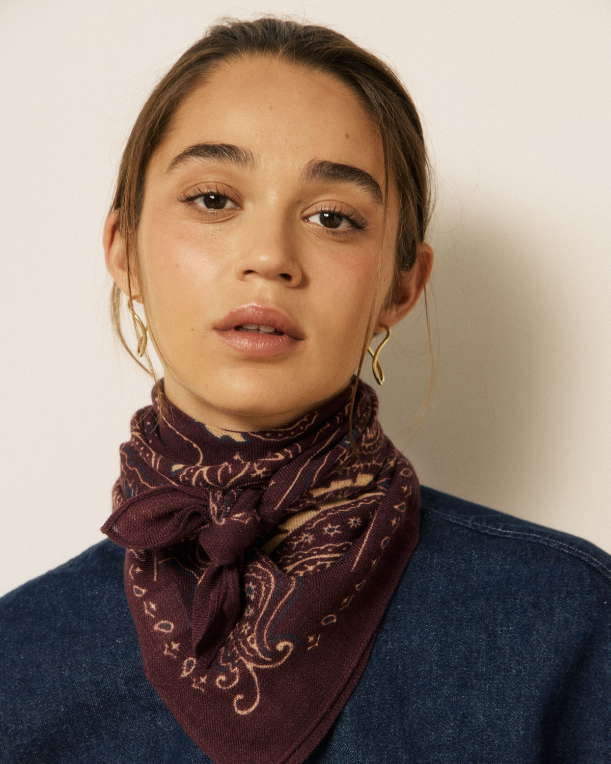 HARTFORD-117 BANDANA PAISLEY BGDA713-05 WINE_04.jpg