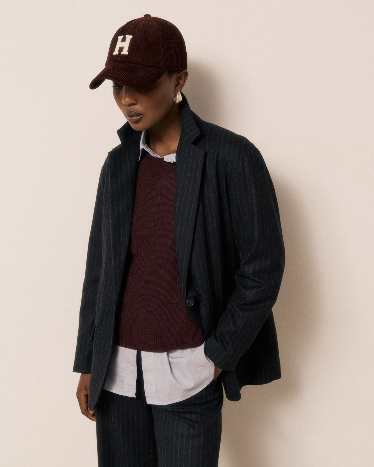 HARTFORD-117 CAP BGAA700-06 BURGUNDY_01.jpg