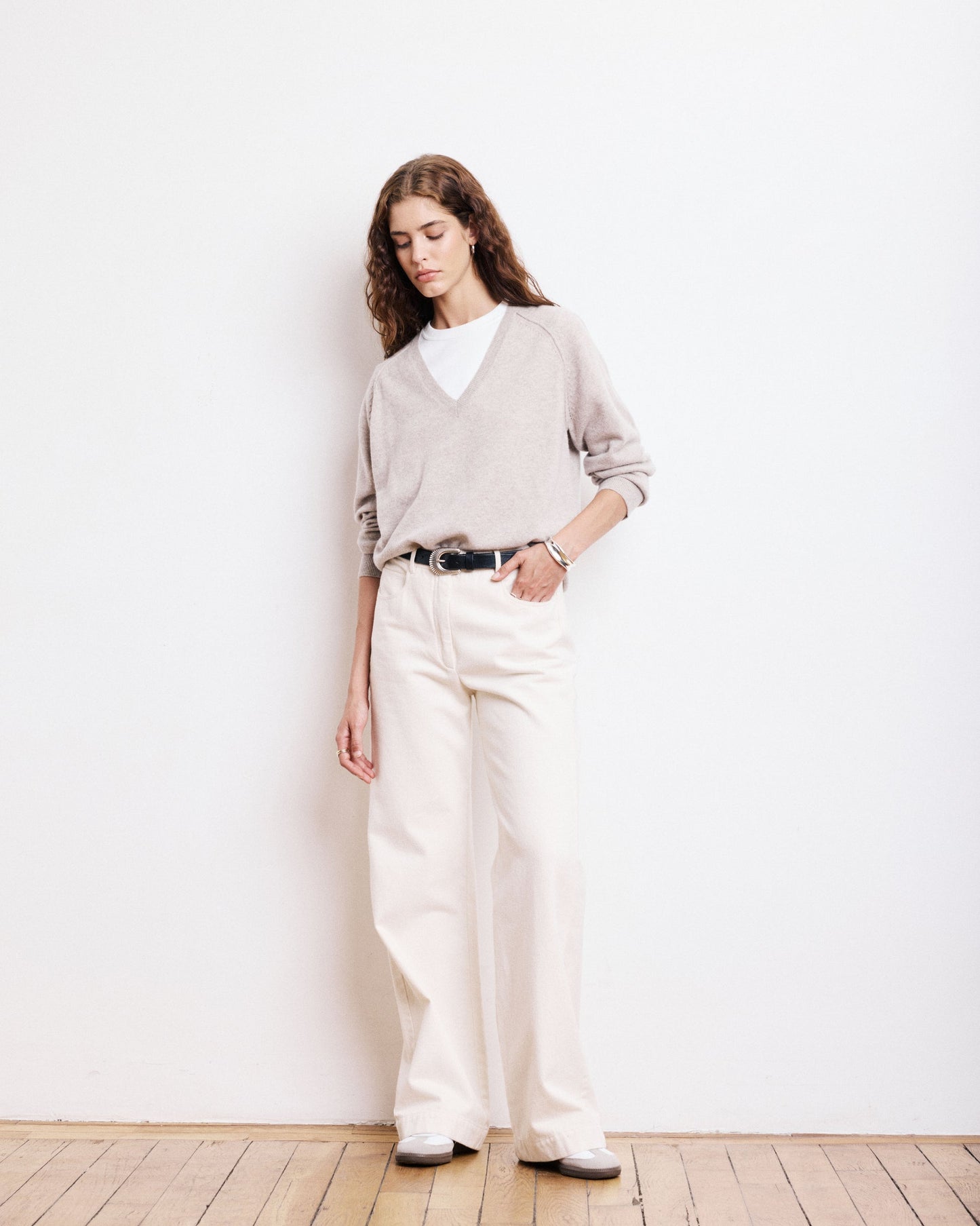HARTFORD | Seersucker Velvet Straight Pants - Elastic Waist 24-Beige