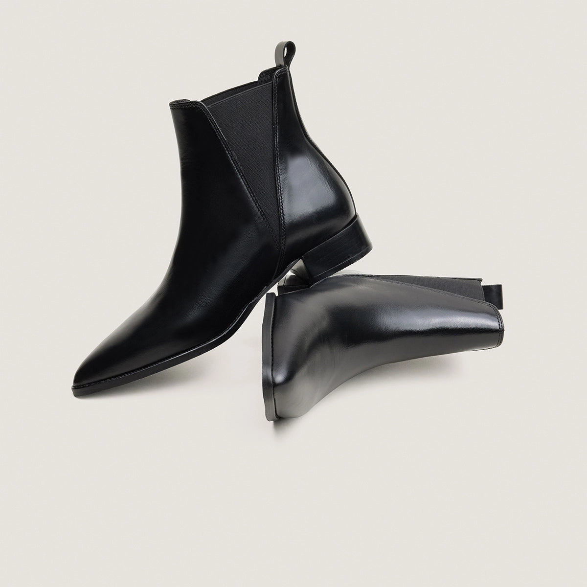 JONAK-ANOKA CUIR-NOIR_04.jpg