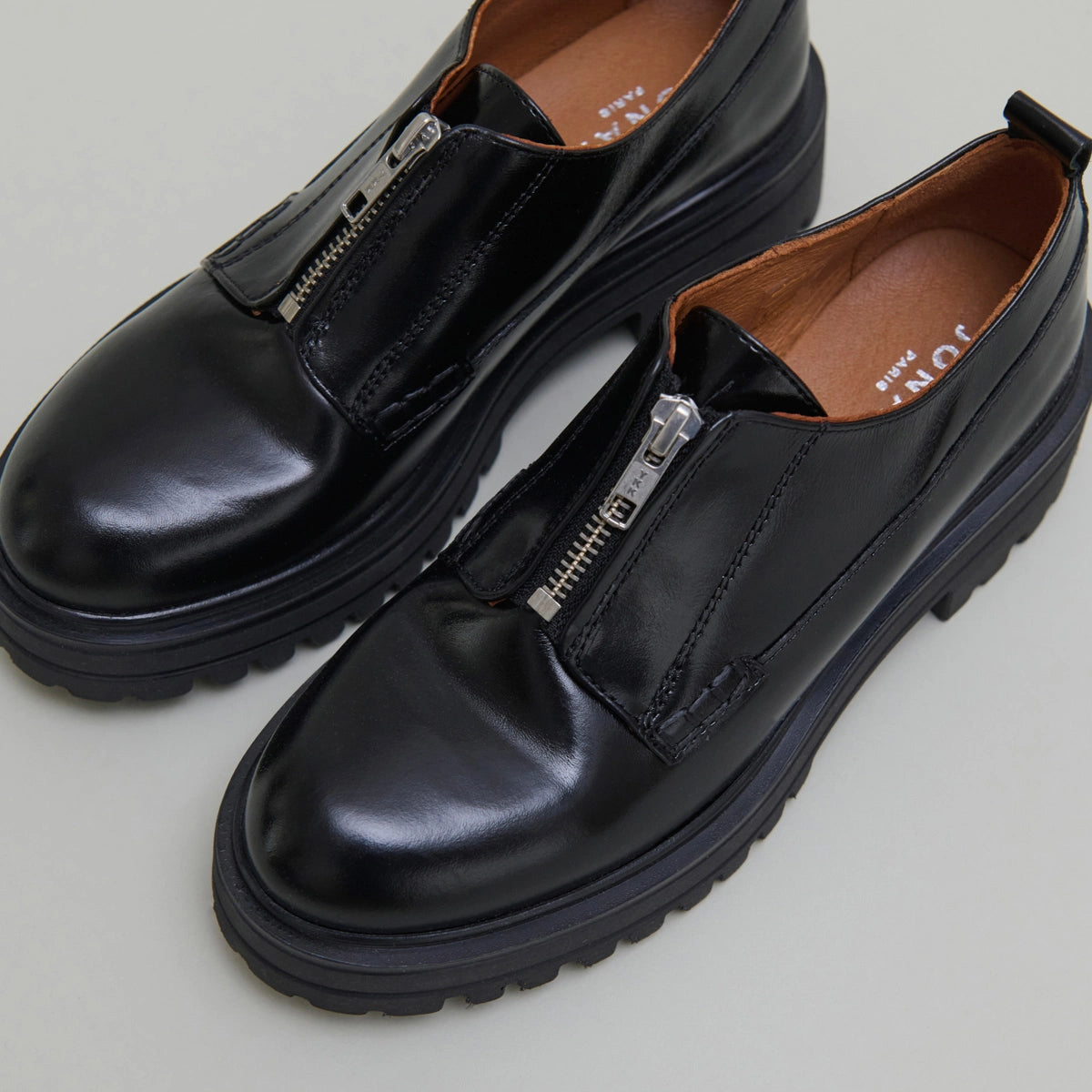JONAK-ANTALYA CUIR-NOIR_05.jpg