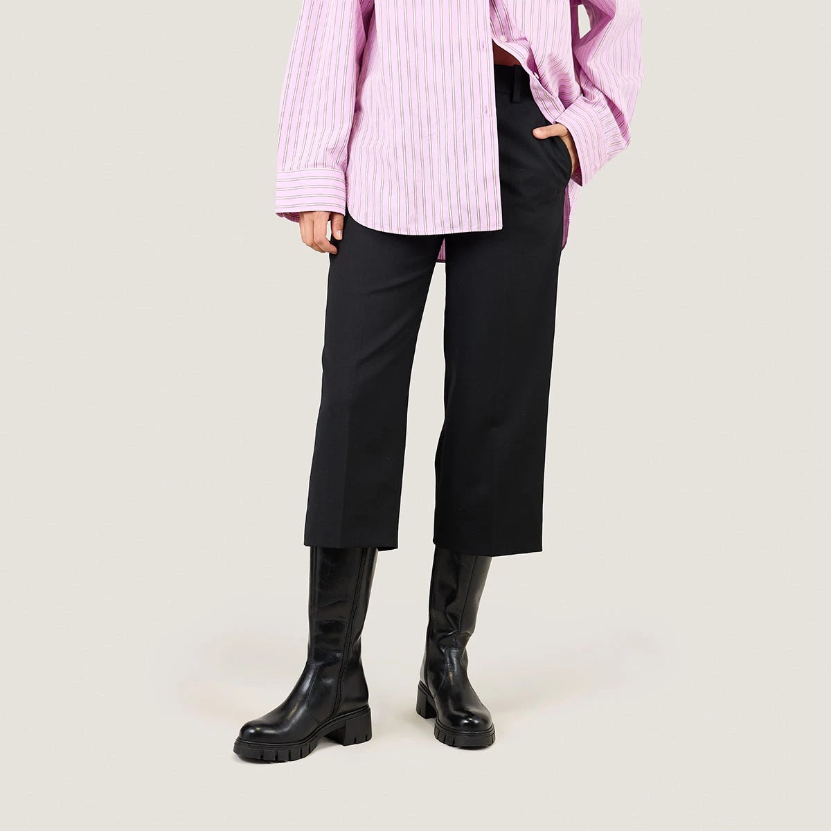 JONAK-ANTONIN CUIR-NOIR_05.jpg