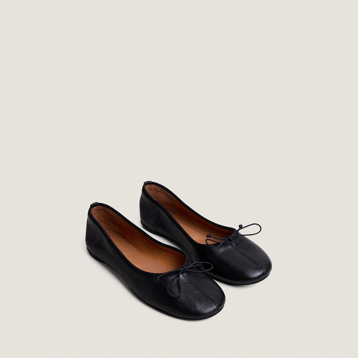 JONAK-DALLETTE CUIR-NOIR_03.jpg