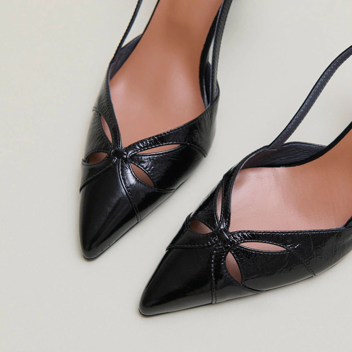 JONAK-DAMOUR CUIR BRILLANT-NOIR_01.jpg