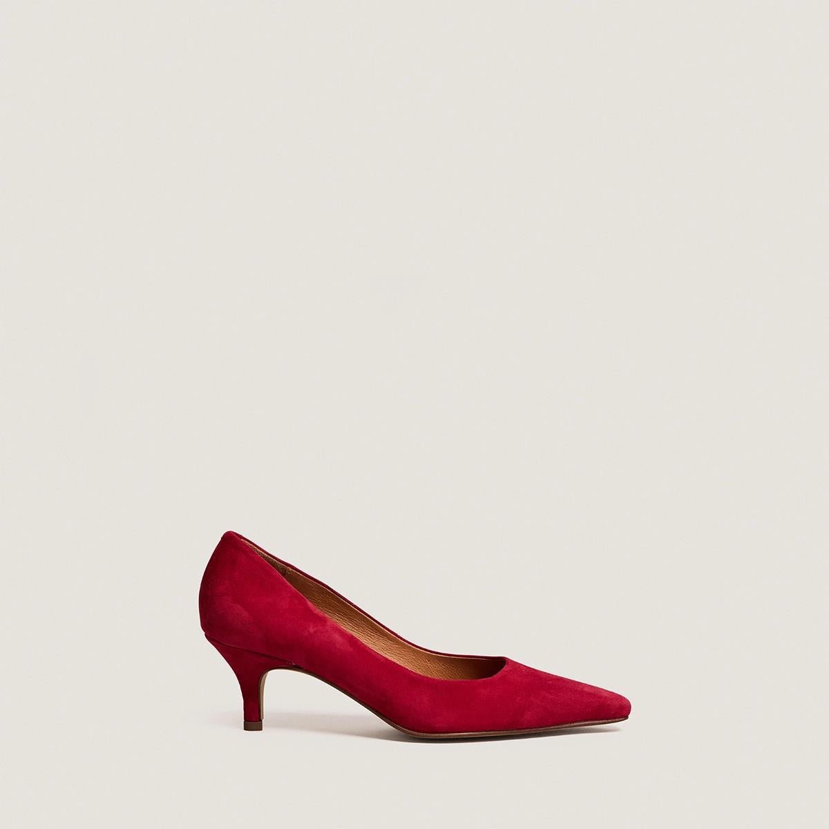 Women Vintage-Inspired High Heel Pumps Velvet - Rouge-Berry
