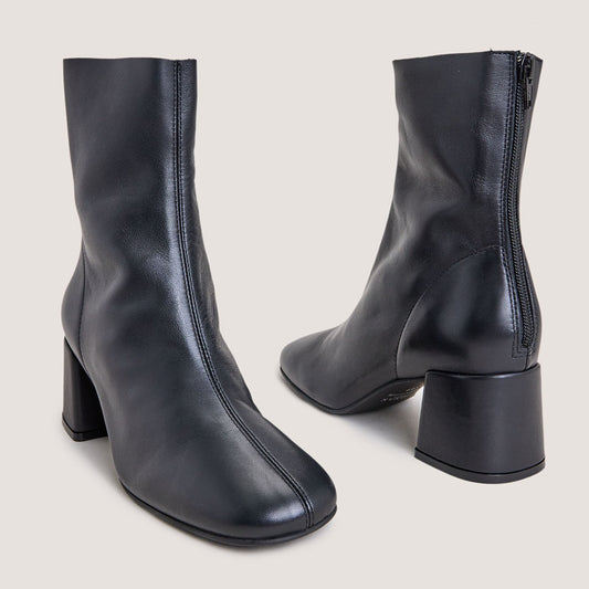 Jonak | Denonie Boots in Supple Black Leather Noir