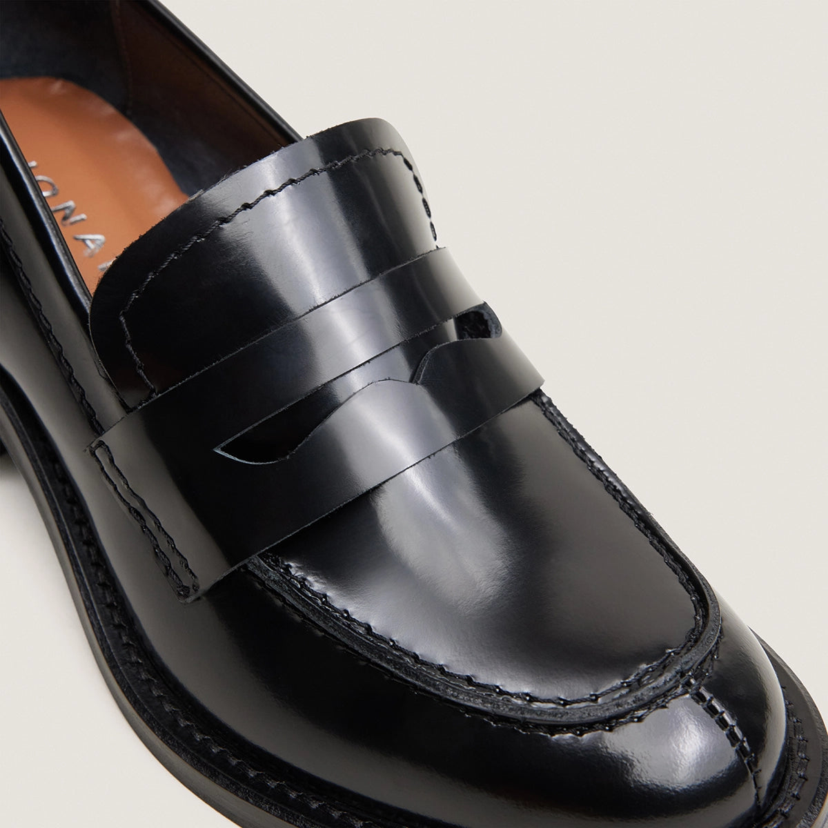 JONAK-DOLLEGE CUIR GLACE-NOIR_03.jpg