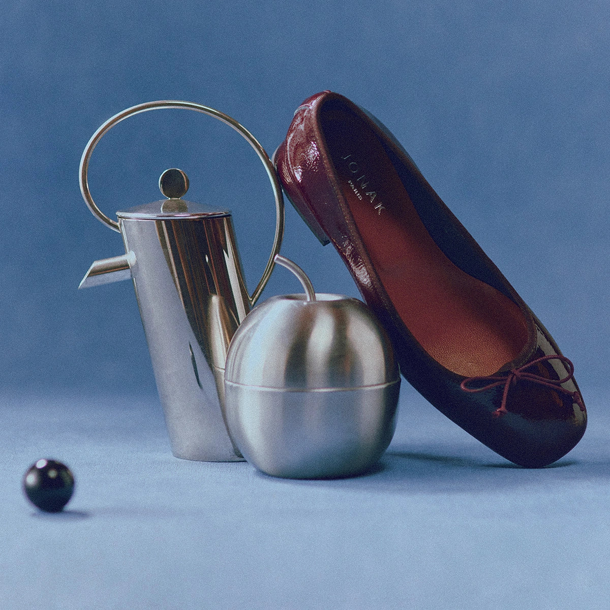 JONAK-DYBIL VERNIS PLISSE-BORDEAUX_01.jpg