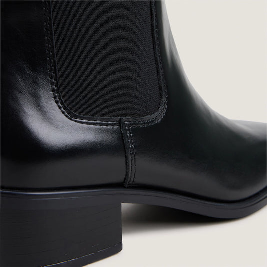 JONAK-NASTASIA CUIR-NOIR_03.jpg