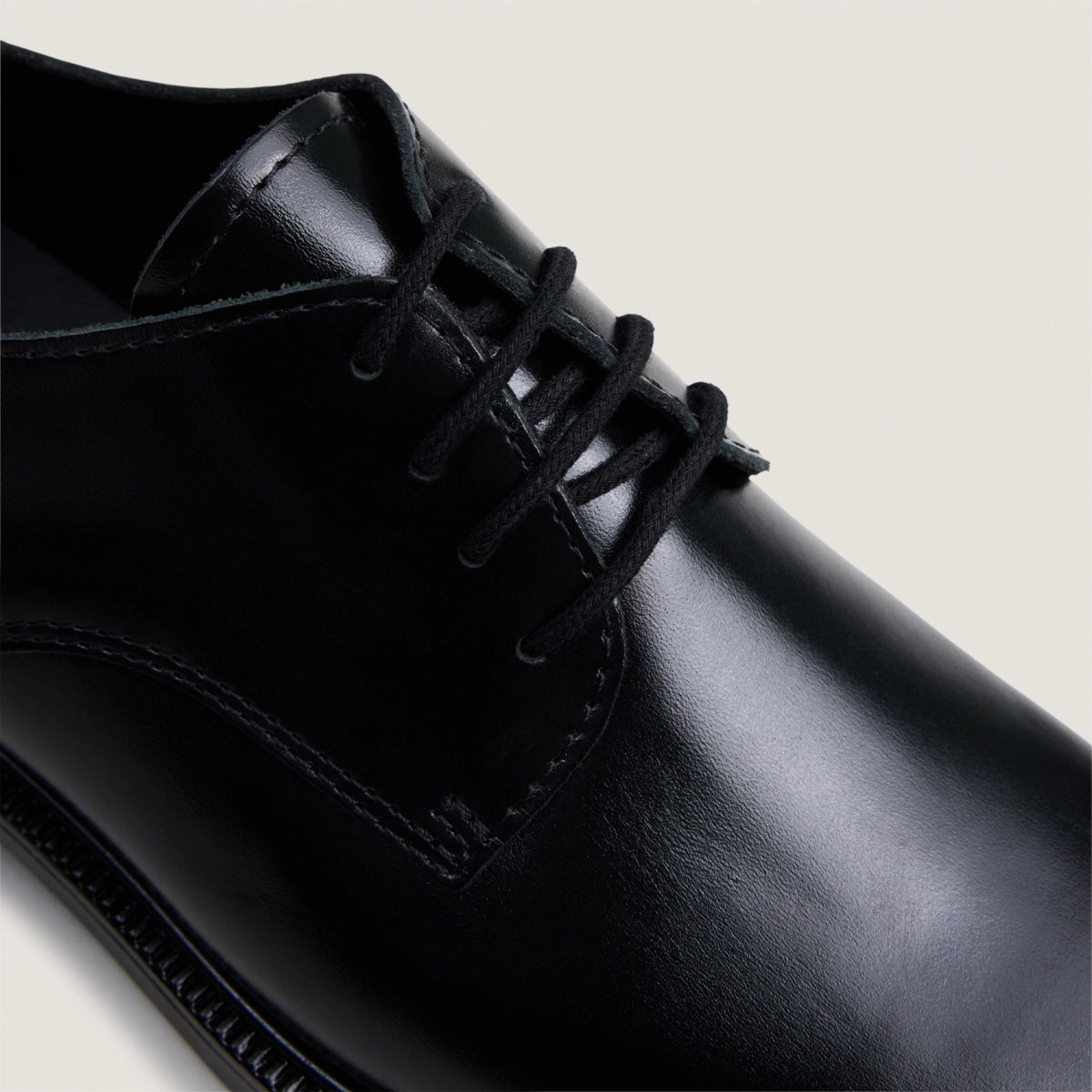 JONAK-NYLON CUIR-NOIR_04.jpg