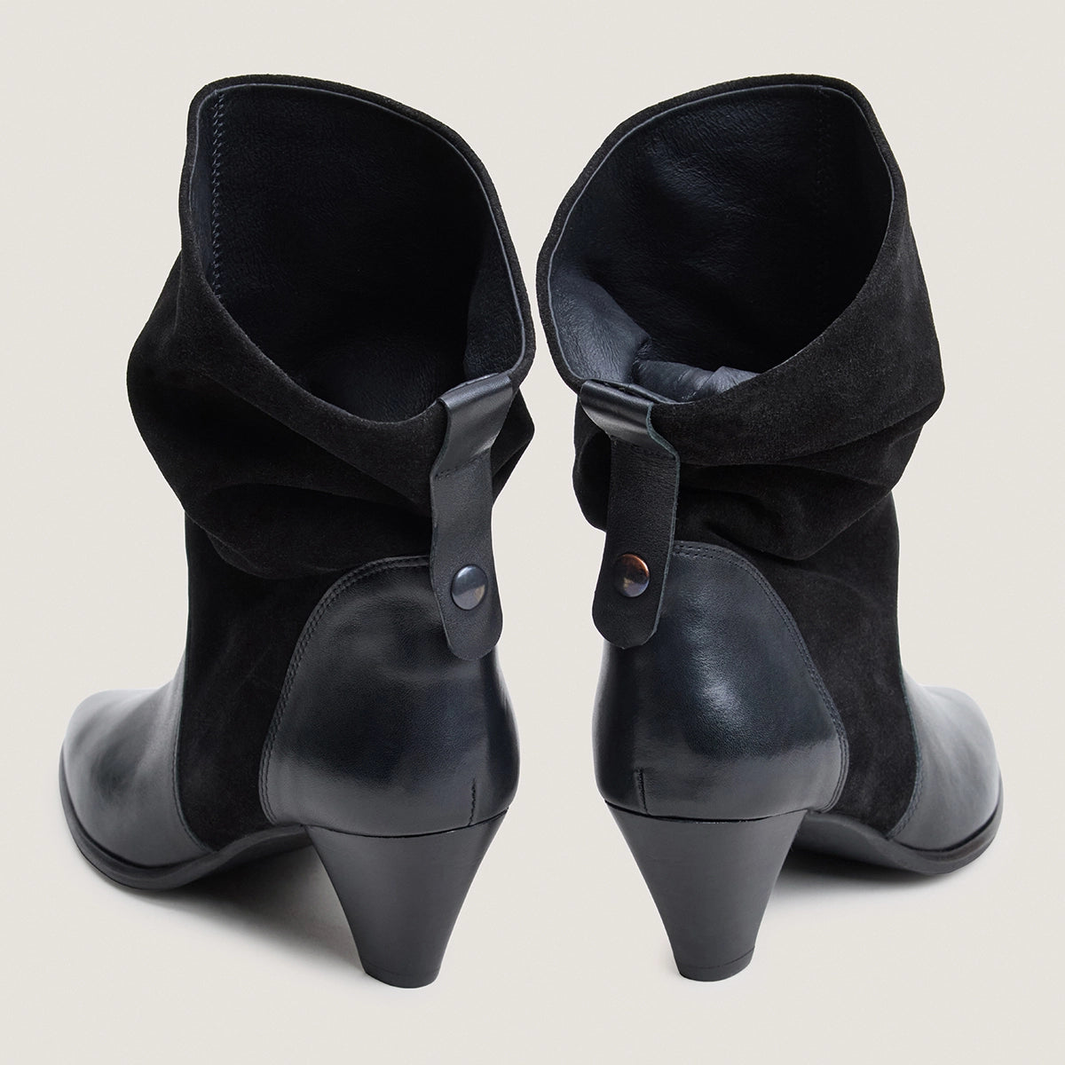 JONAK-PAMPA CUIR_CROUTE-NOIR_NOIR_04.jpg