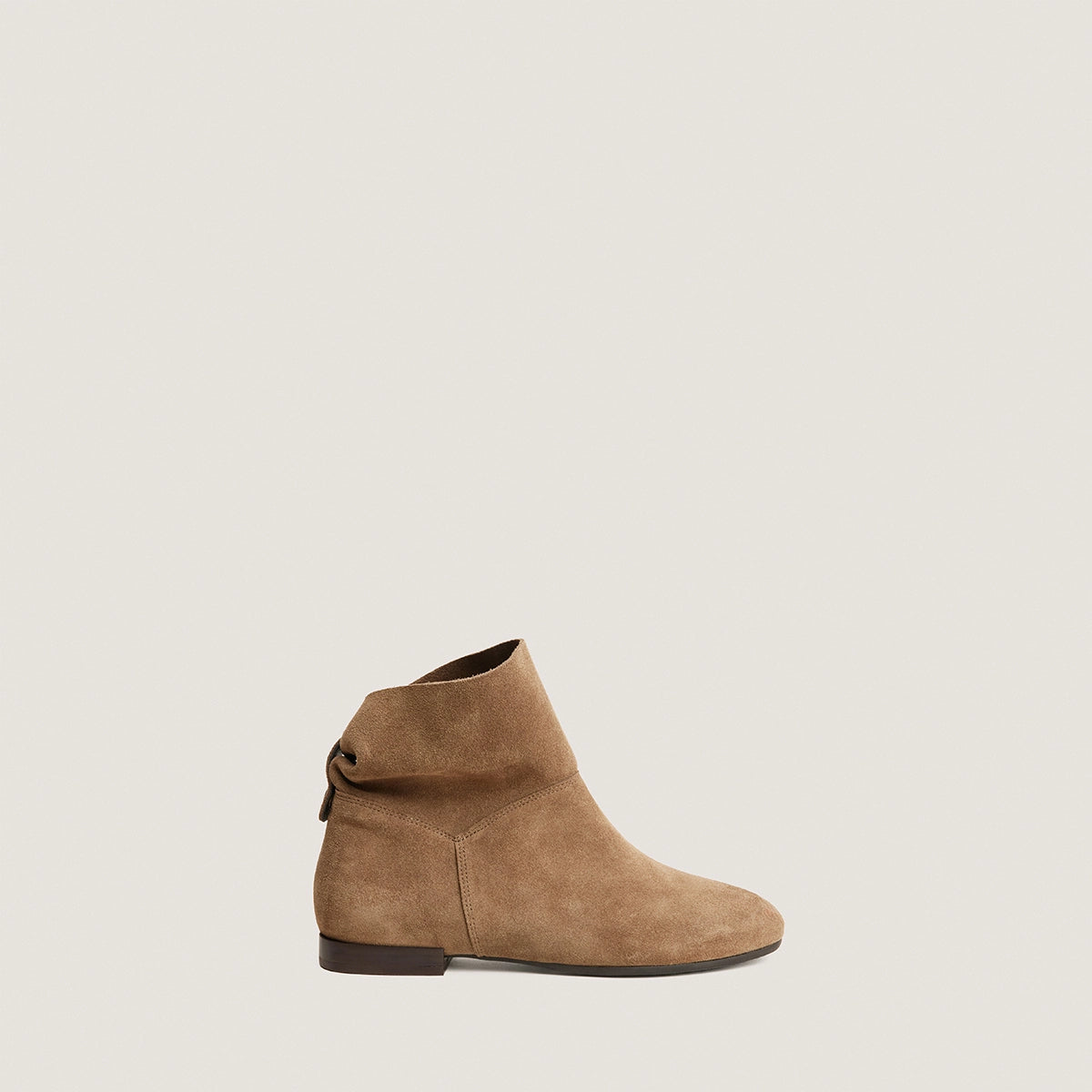 JONAK-PLUTON CROUTE-TAUPE_01.jpg