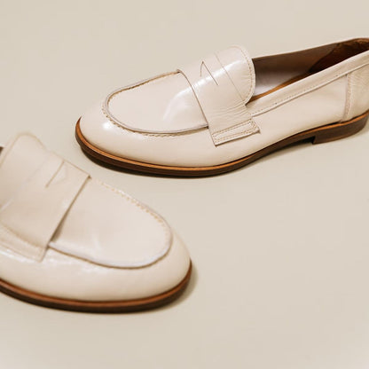 Mocassins Thelma Vernis Plisse Ecru