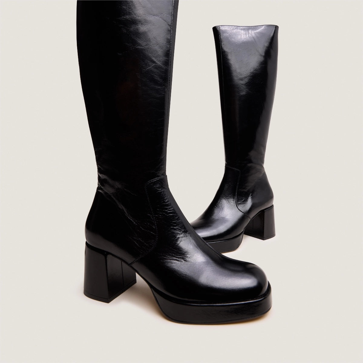 JONAK-VANEO CUIR VIEILLI-NOIR_04.jpg