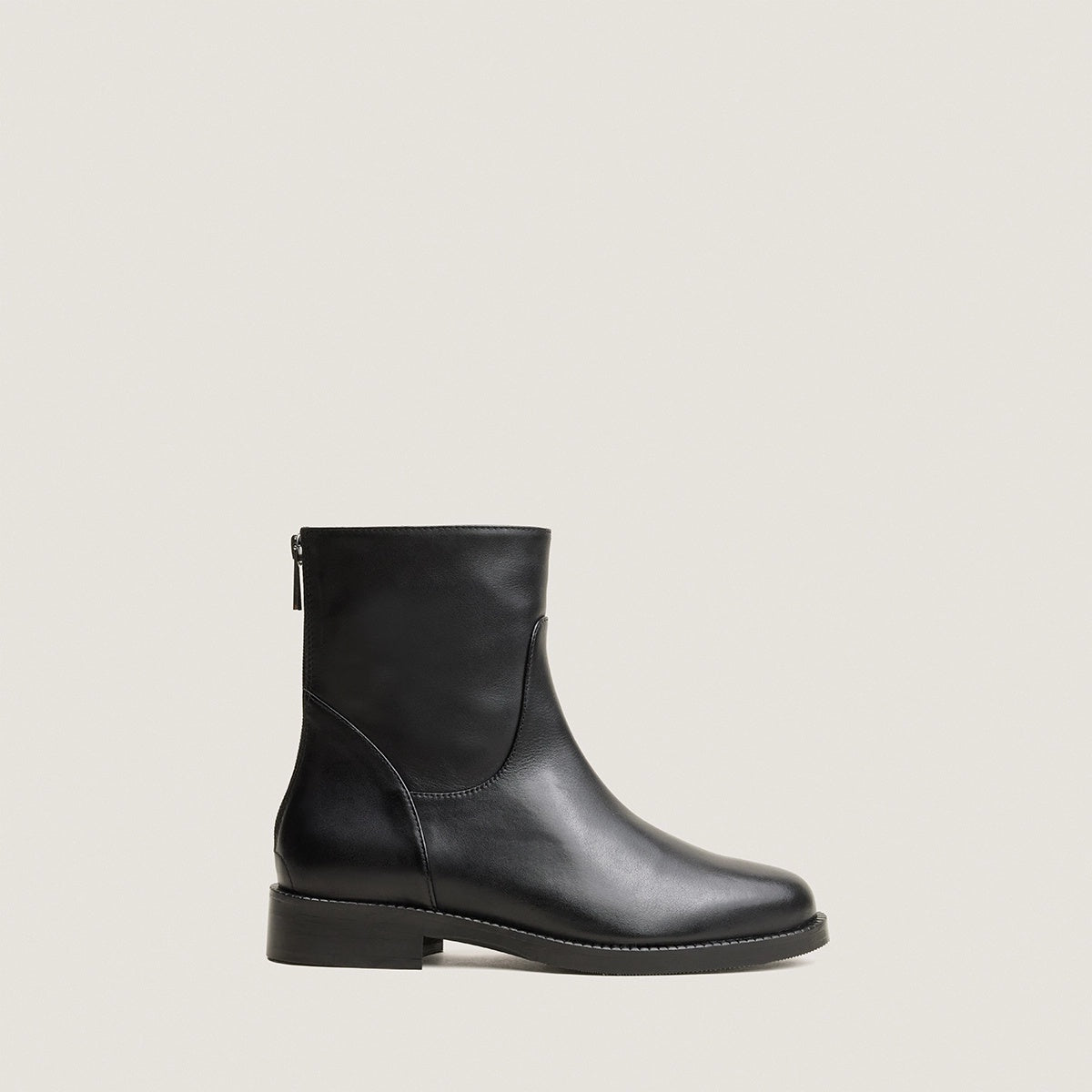 JONAK-VELDA CUIR-NOIR_01.jpg