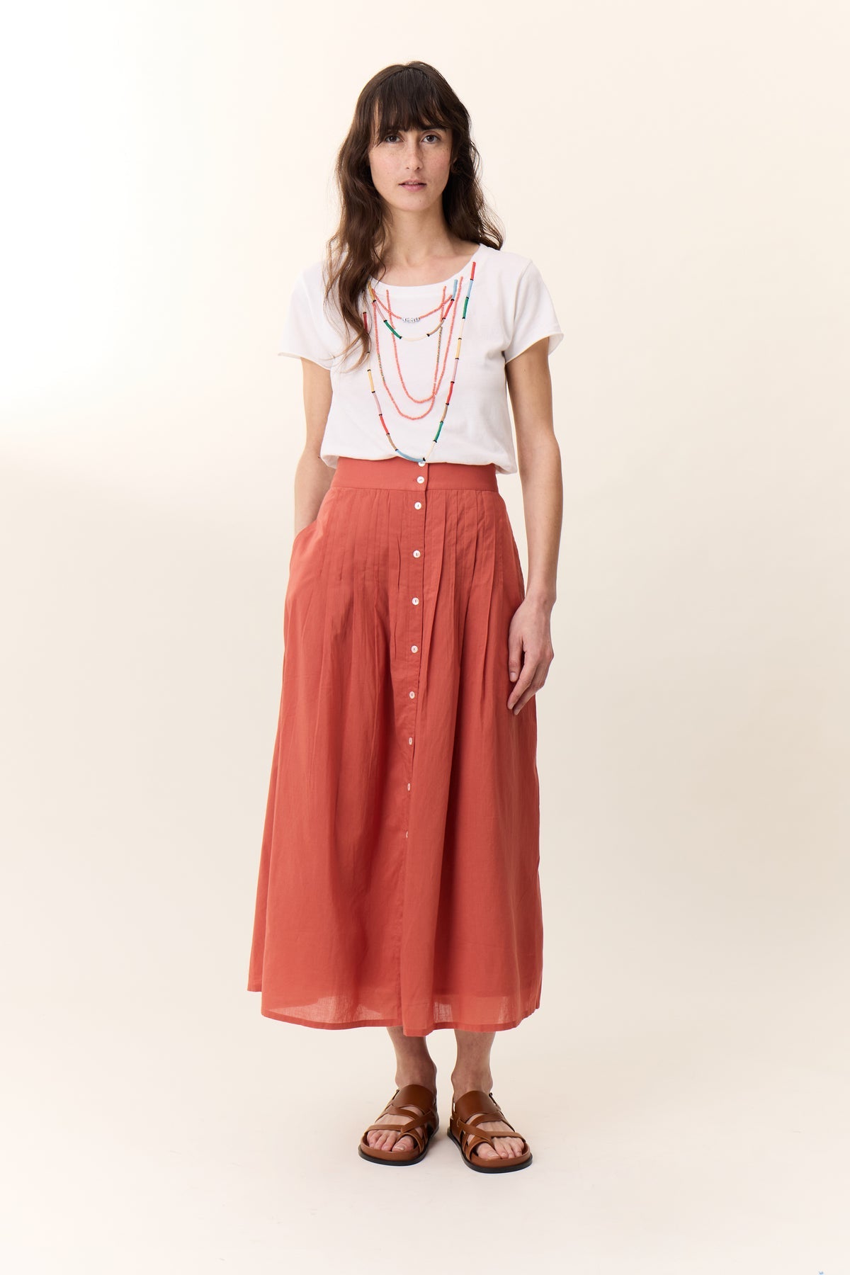 LEON HARPER-113 TORO JC05 BEADS-OFF WHITE_03