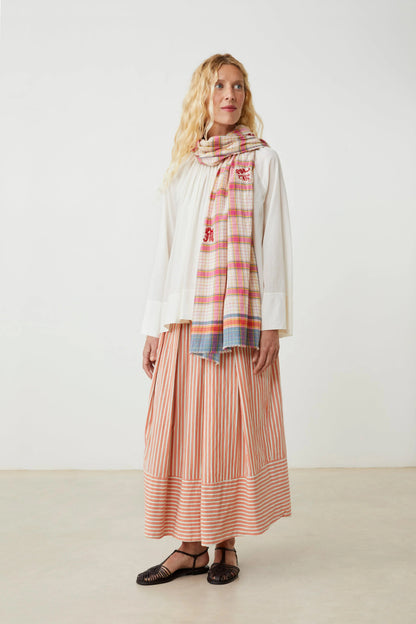 Scarf Alphabet 825 Pop-Pink