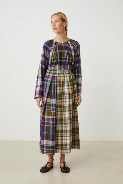 Skirt Paule 836 Sagan-Amazon