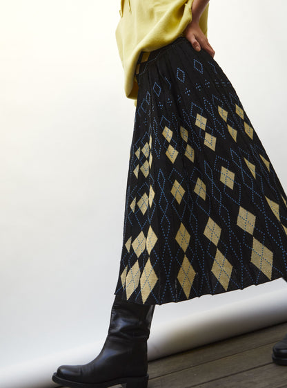 MOLLI-684 FAMOUS-DEEP BLACK GOLD_05.jpg